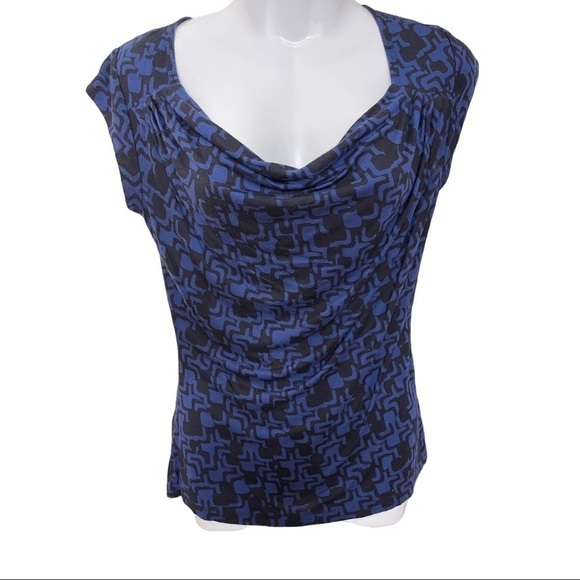 BANANA REPUBLIC Cuffed Sleeve Blouse Print Pattern Blue and Black Top Size XS - Picture 4 of 6